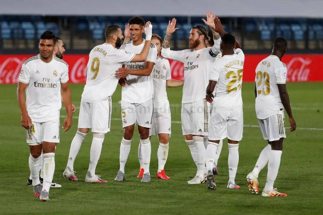 浓眉谈只得2分：我会为今天的表现承担责任，但不会纠结于此