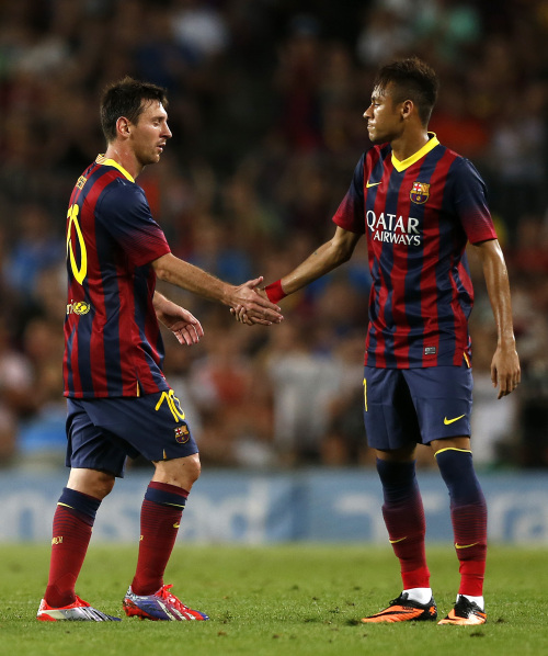 公益行，中国足协“女足进校园”活动走进贵州省毕节市织金县