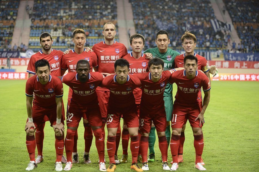 NBA官宣：76人违规罚款10万美元 恩比德赛前状态缺席却登场（NBA处罚出炉：76人违规被罚10万美元，恩比德赛前标注缺席仍登场）