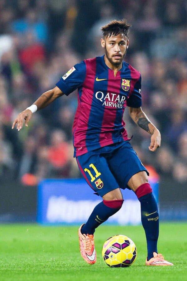 U15东亚锦战报：盛宸熙、柯博文建功，中国3-0中国香港（U15东亚锦赛：盛宸熙、柯博文破门，国少3-0击败中国香港）