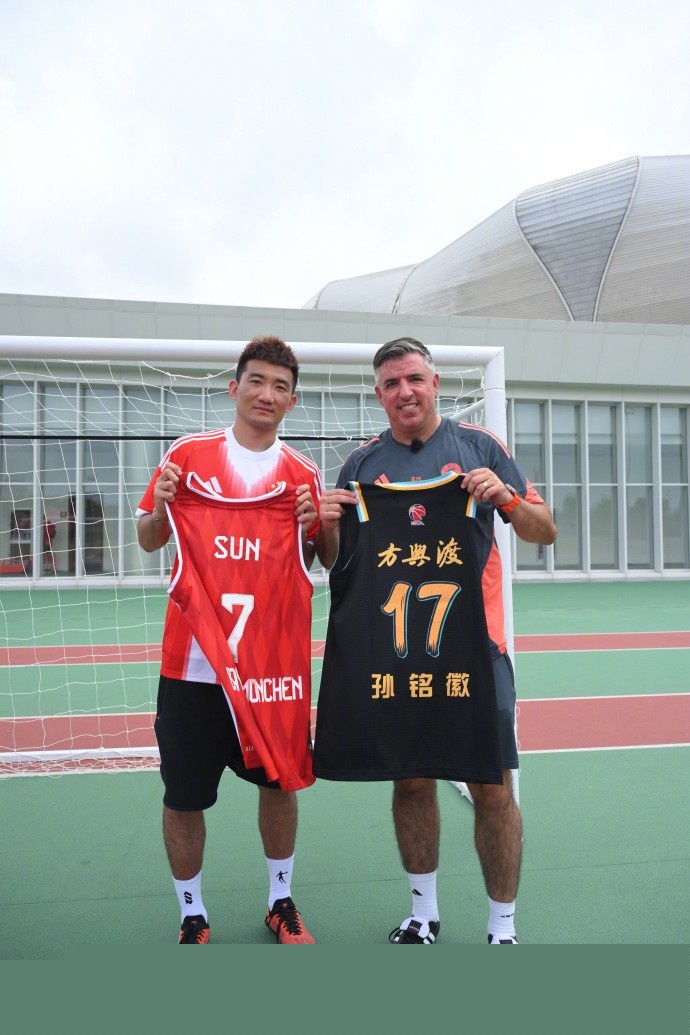 巴西队协调员：我们想在明年三月与法国、克罗地亚踢友谊赛